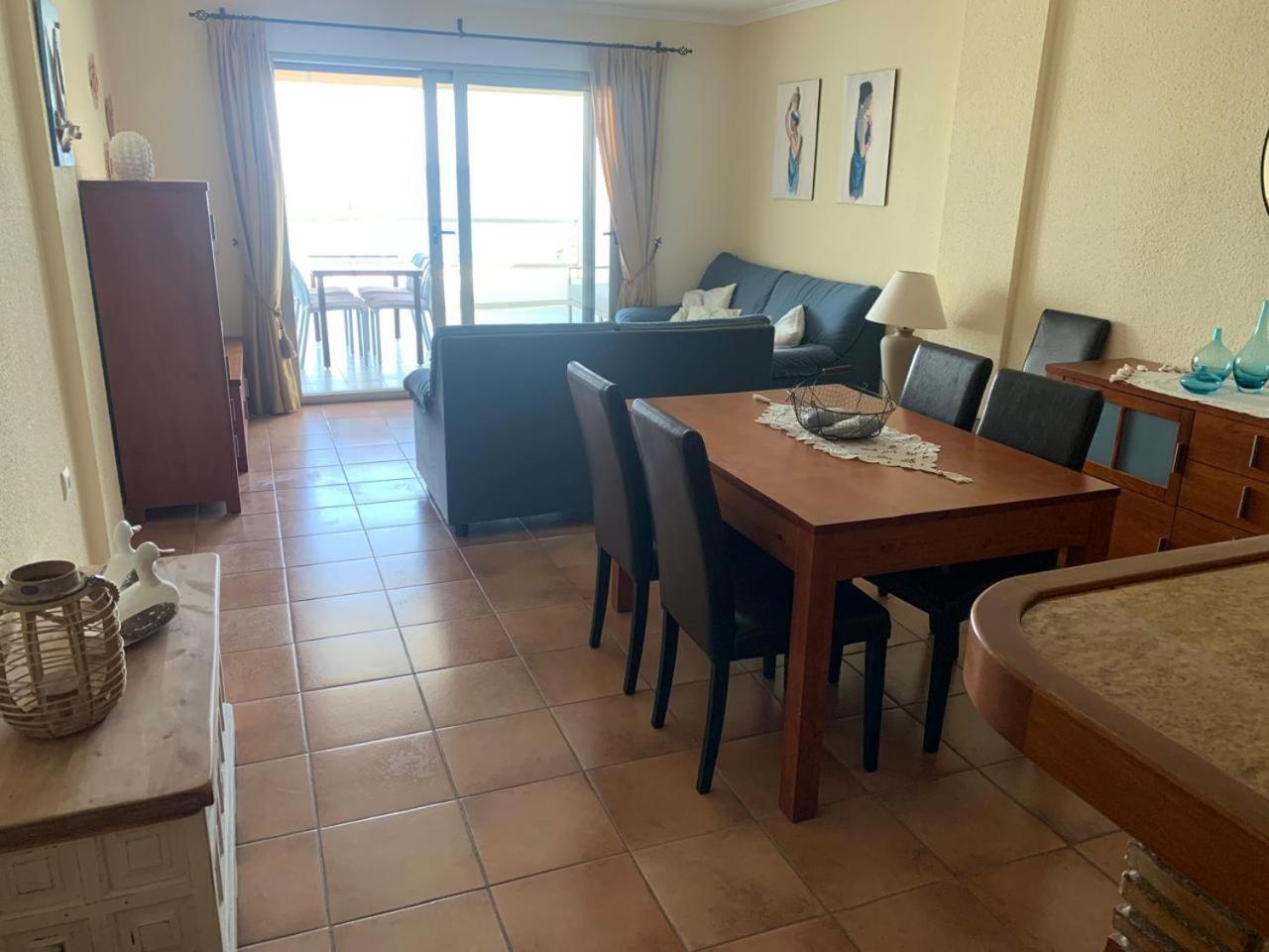 Excelsior Beachfront Apartment Calpe Bagian luar foto